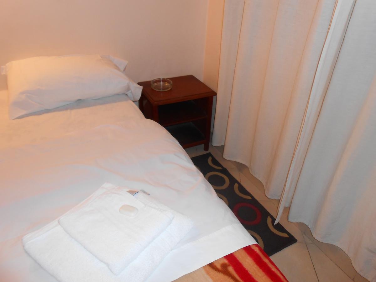 ترماس دي ريو هوندو Hotel Florencia المظهر الخارجي الصورة